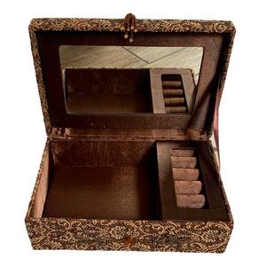 NEW Jewelry Box with Hand Embroidery Beading and Sequins NEW NWT